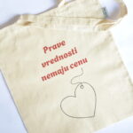 Ceger sa natpisom - "prave vrednosi nemaju cenu"
