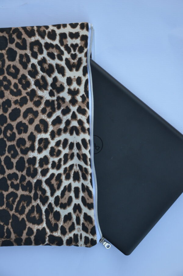 Futrola za laptop-leopard